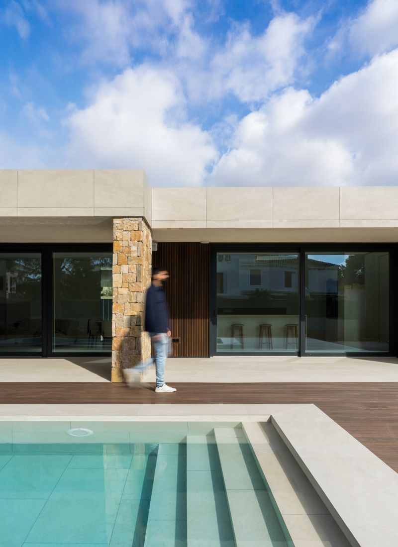 Access piscine maison haut de gamme Bonifacio