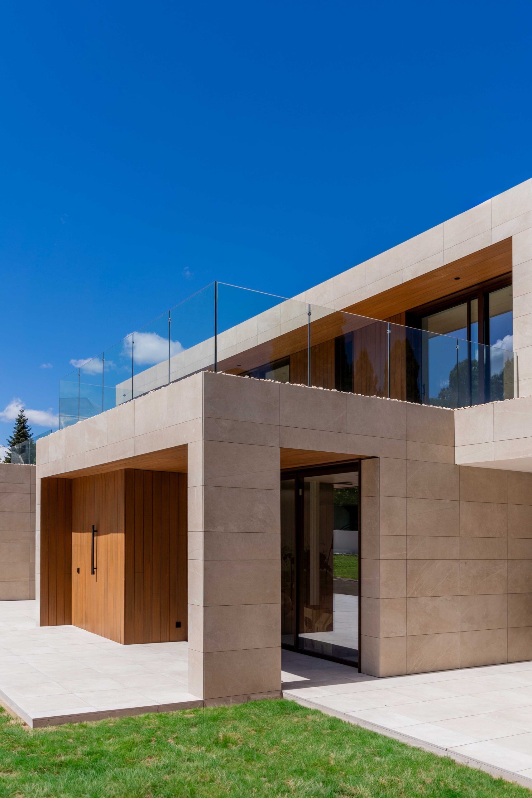 Porche maison préfabriquée Divonne architectural moderne