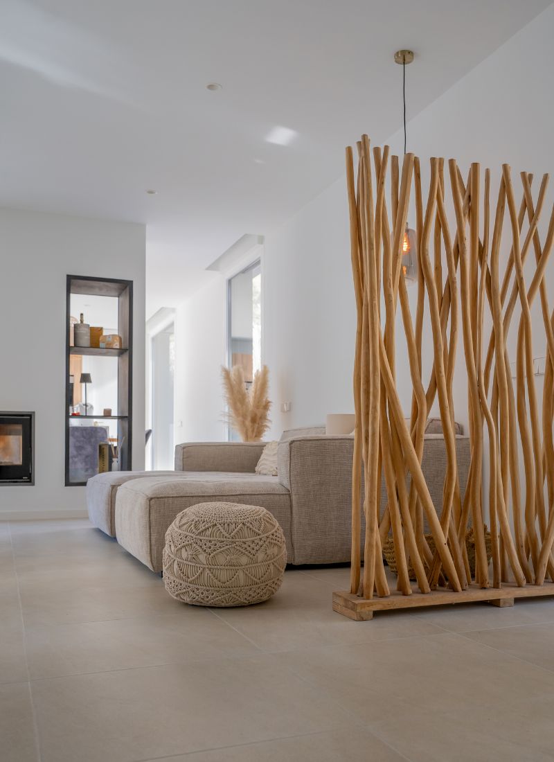 Maison de luxe à Majorque avec décoration intérieure dans le salon