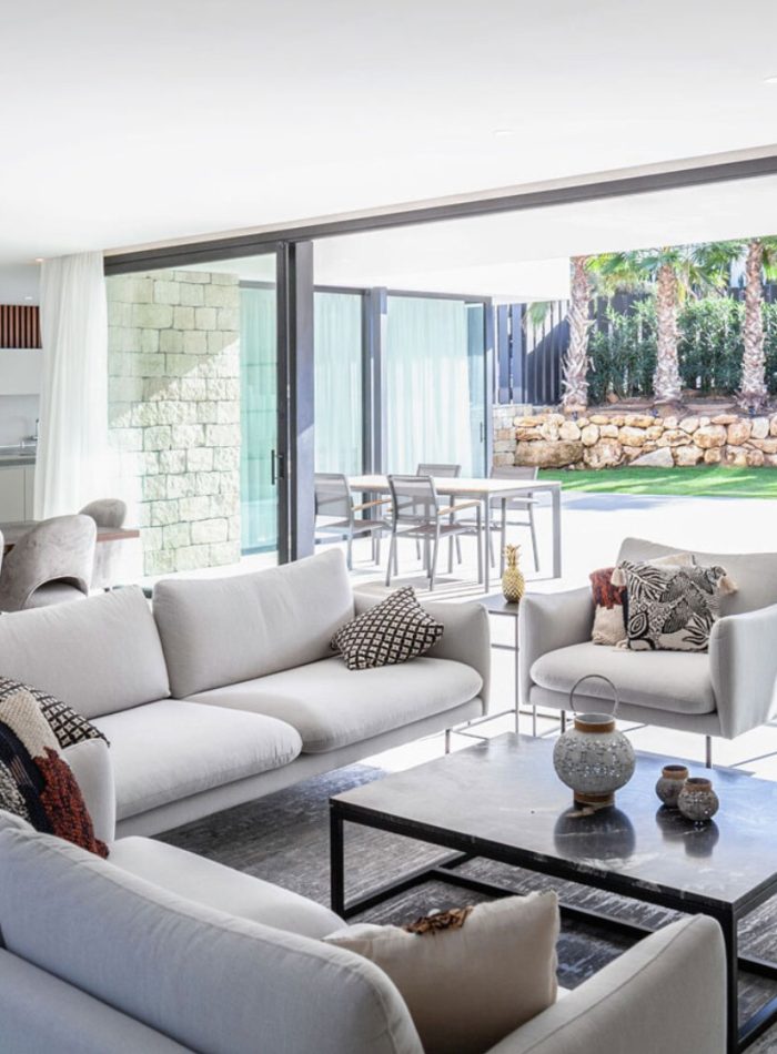 salon-villa-industrialisee-luxe